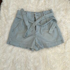 American Eagle Outfitters Size 2